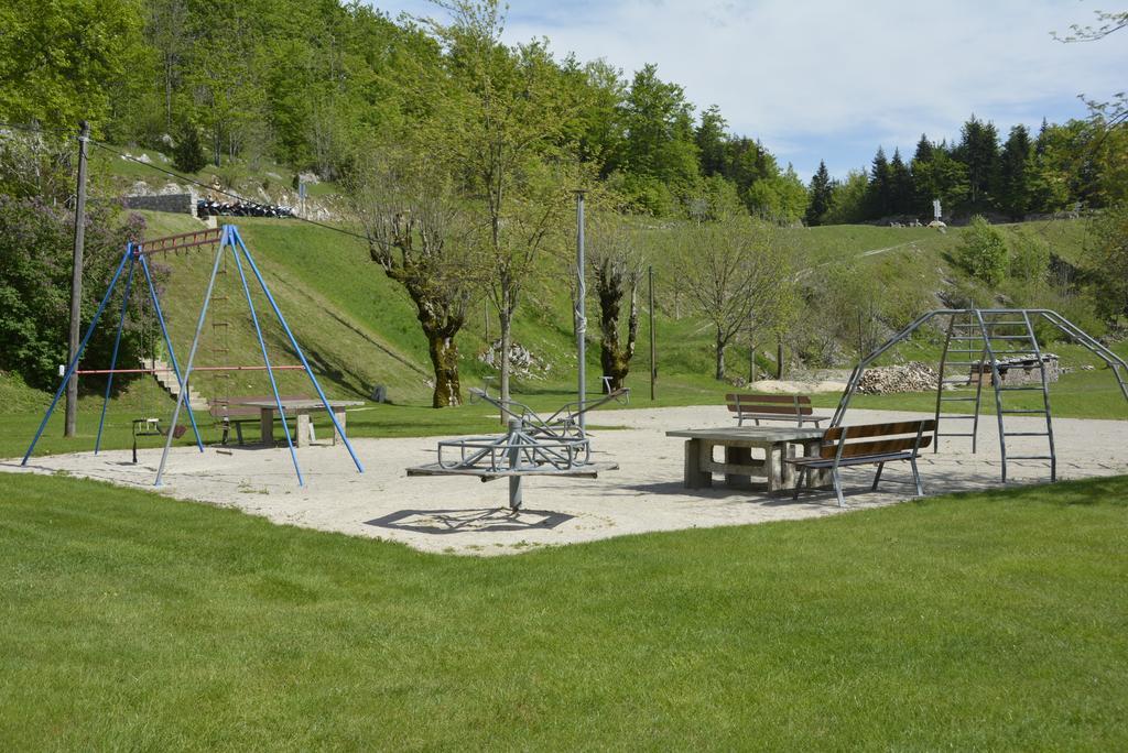 Hotel Du Col De La Machine แซงต์-ฌอง-ออง-รัวยองส์ ภายนอก รูปภาพ